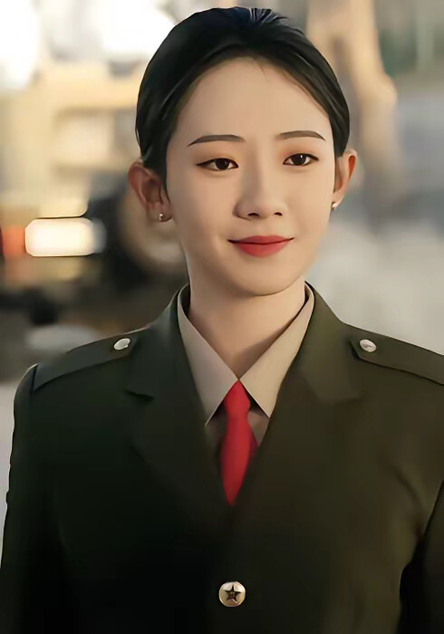 《春风不解意,何故撩人心》剧照