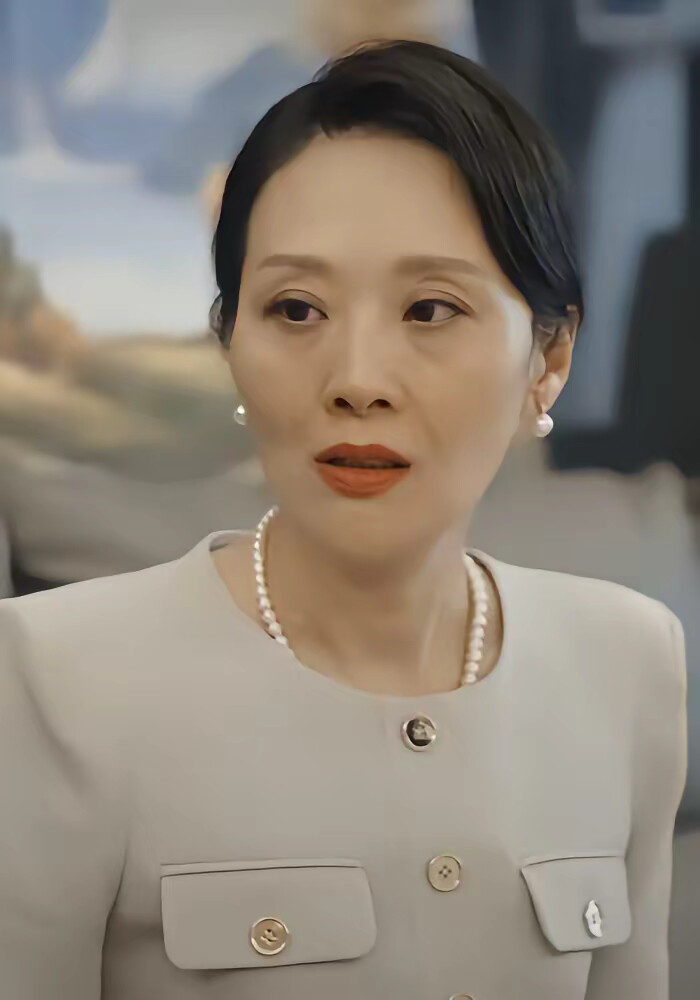 《闪婚后,傅先生马甲藏不住了》剧照