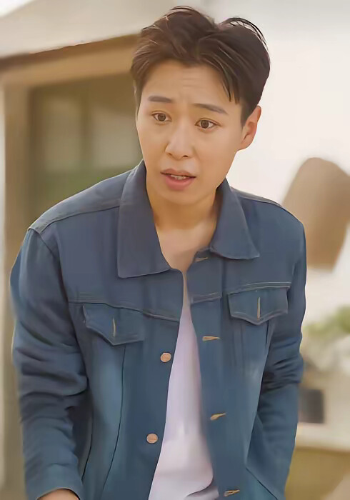 《重返中年,潇洒走一回》剧照