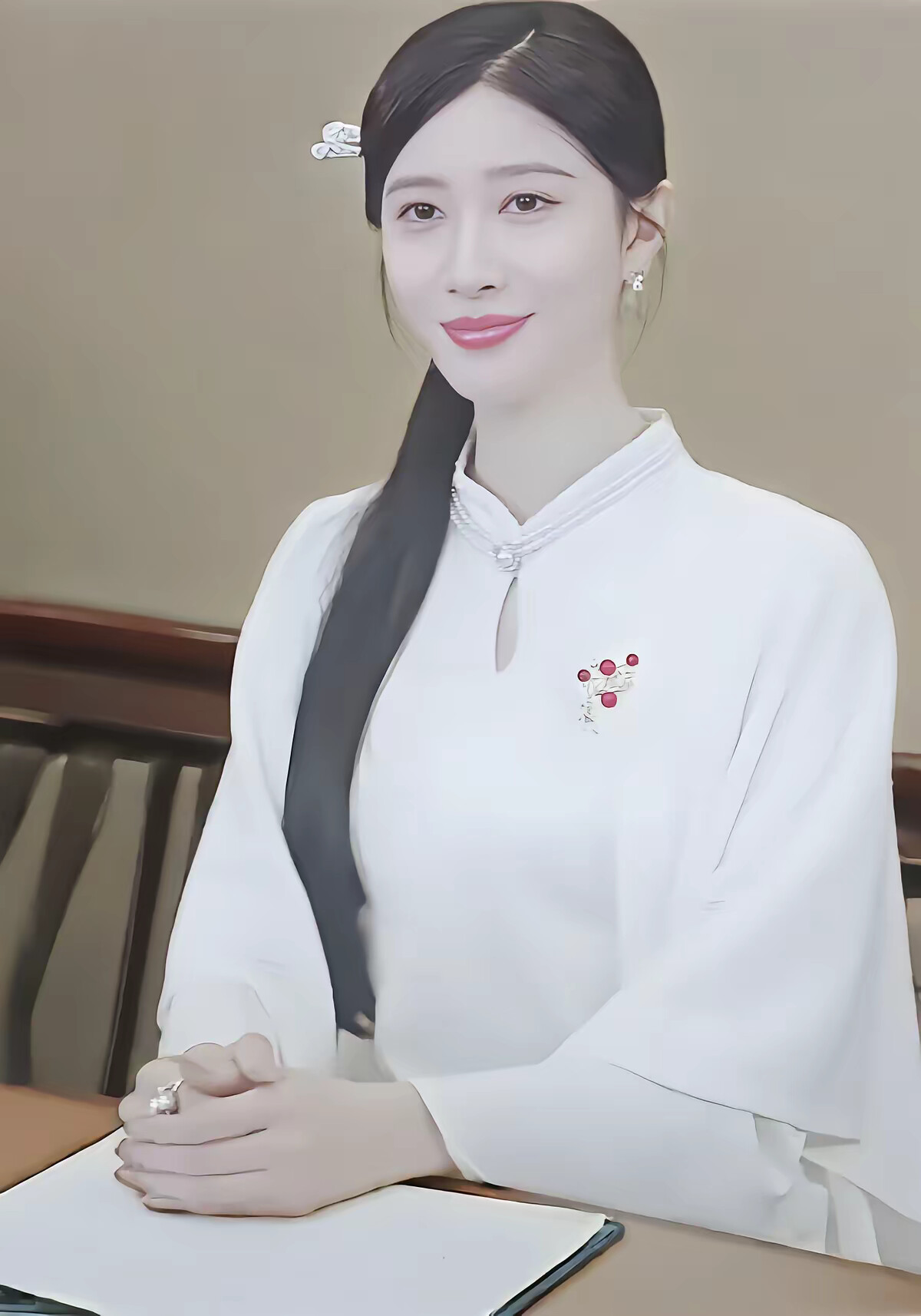 《食谱随机刷新,客人馋疯了》剧照