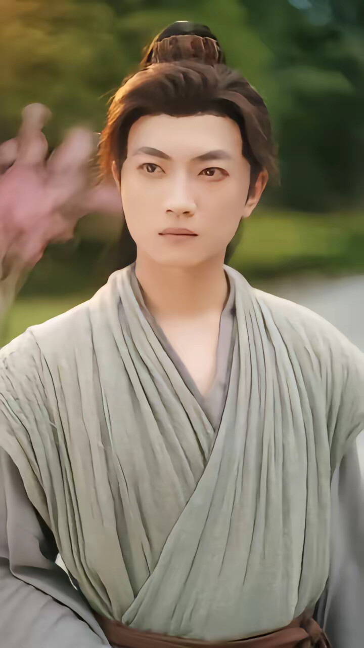 《把我推给女将军后，女帝后悔了》剧照