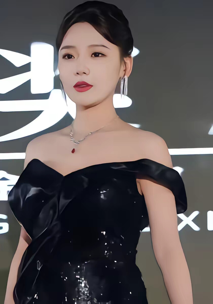 《五年后带娃回归演艺圈》剧照