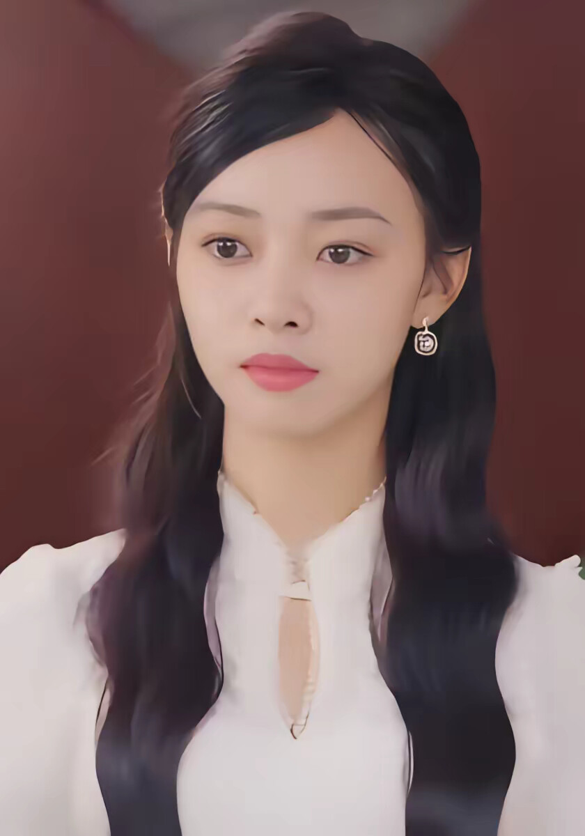 《全村皆大神》剧照