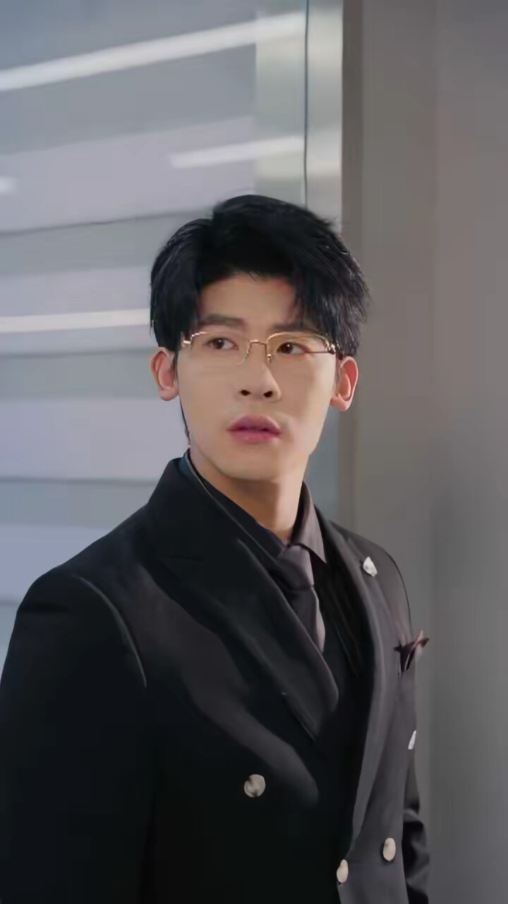 《我带龙凤双宝勇闯娱乐圈》剧照