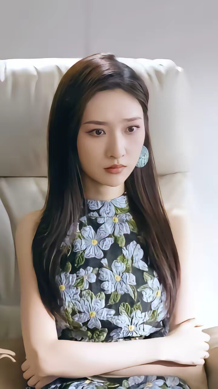 《亲亲我的白月光》剧照