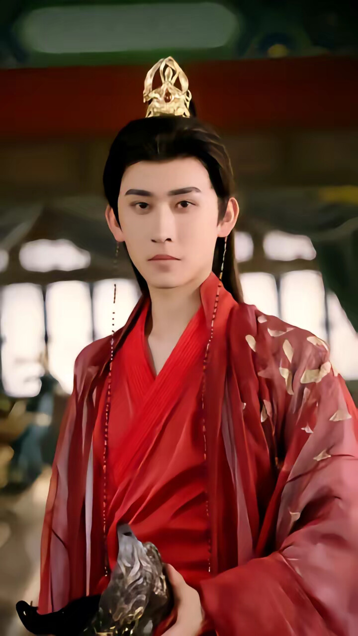 《穿成反派崽崽的后娘》剧照