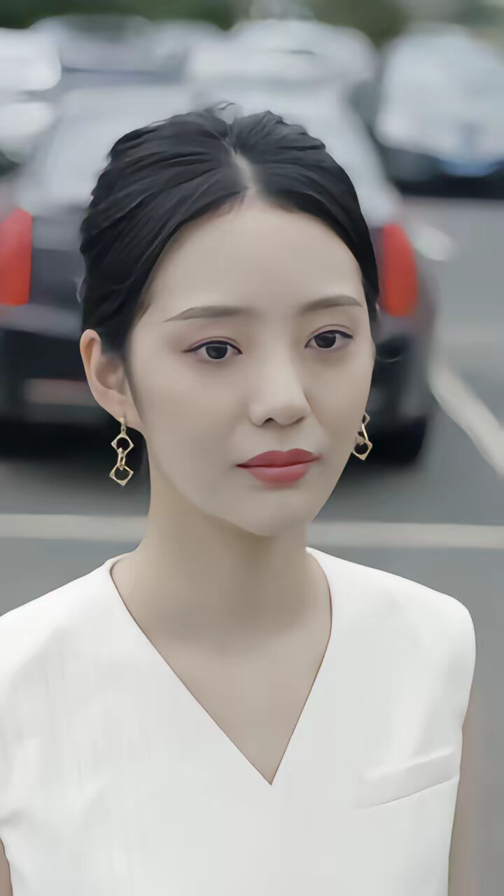《季总您的马甲叒掉了》剧照