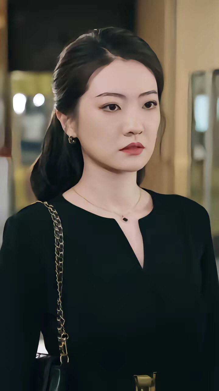 《人到中年,天降遗产》剧照
