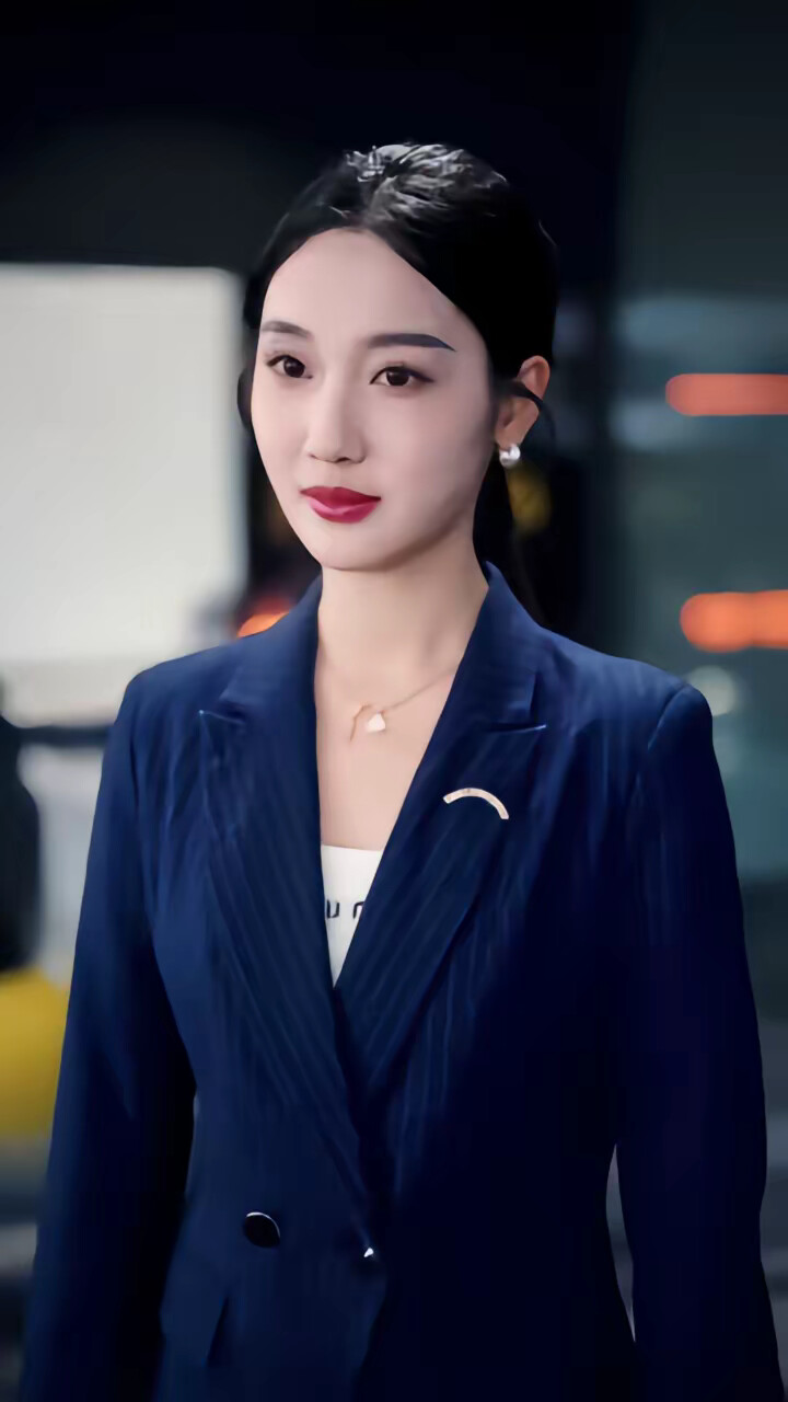 《落花时节又逢她》剧照