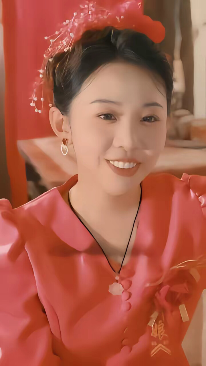 《被迫闪婚!我在八零撩糙汉》剧照