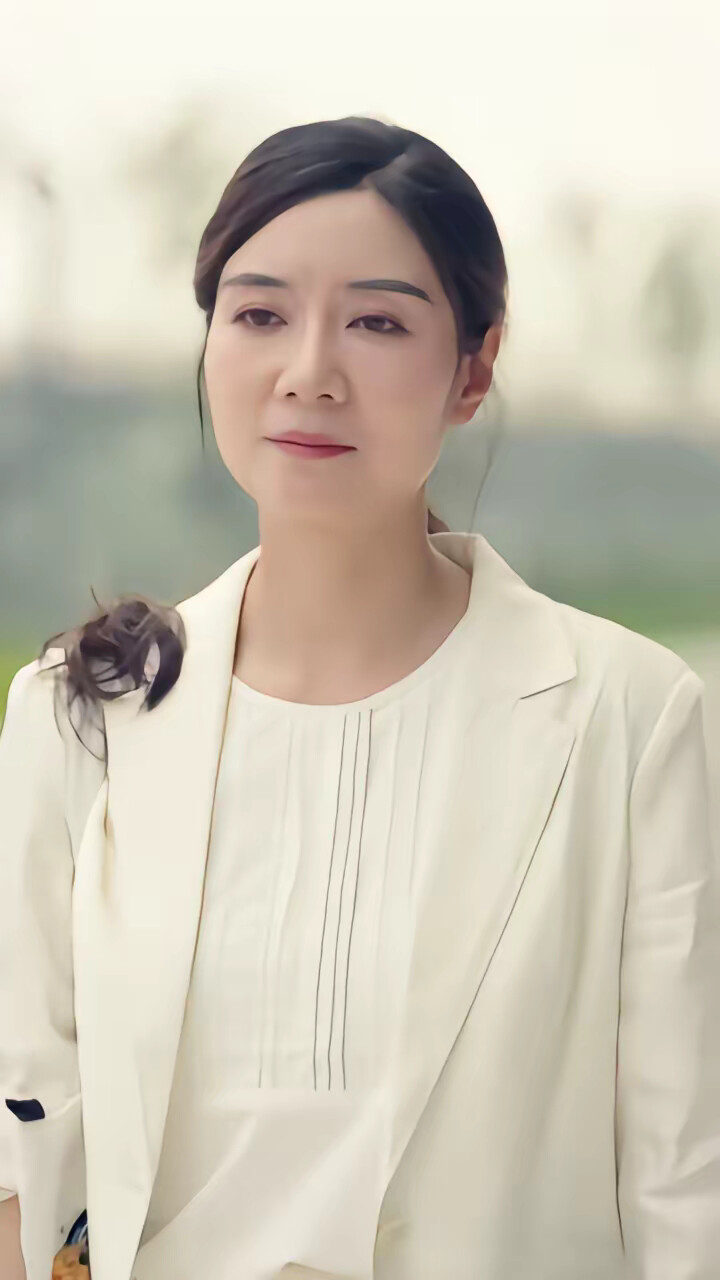 《惨了!我的实习生是老妈》剧照