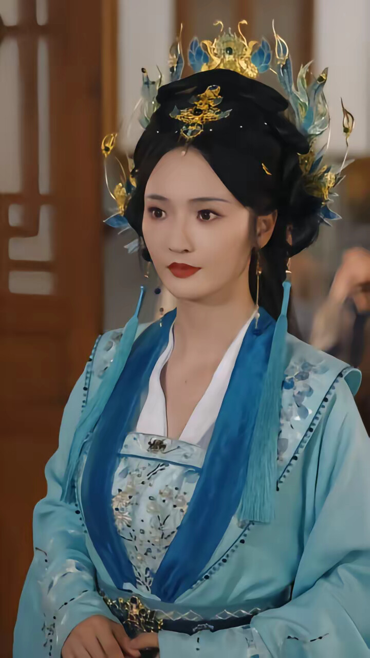 《神算,开局拒绝女帝》剧照