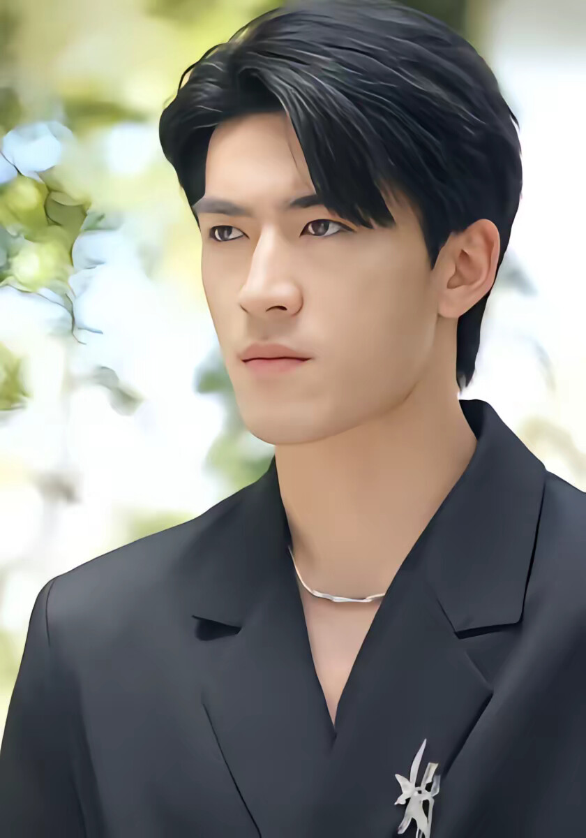 《五年后带娃回归演艺圈》剧照