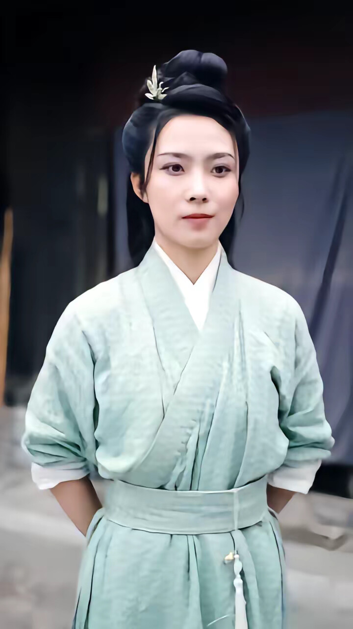 《凤凰鸣天》剧照