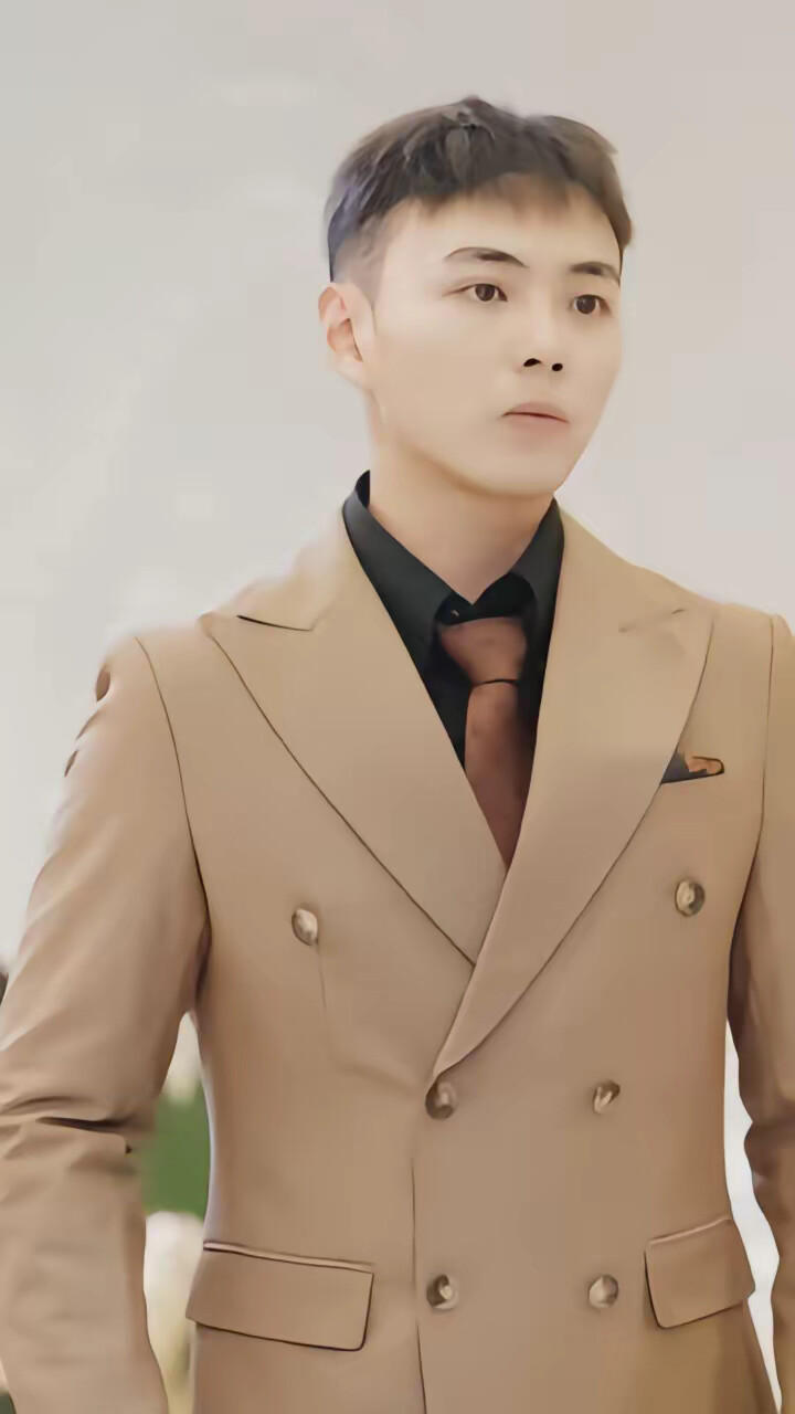 《一切从无敌开始》剧照