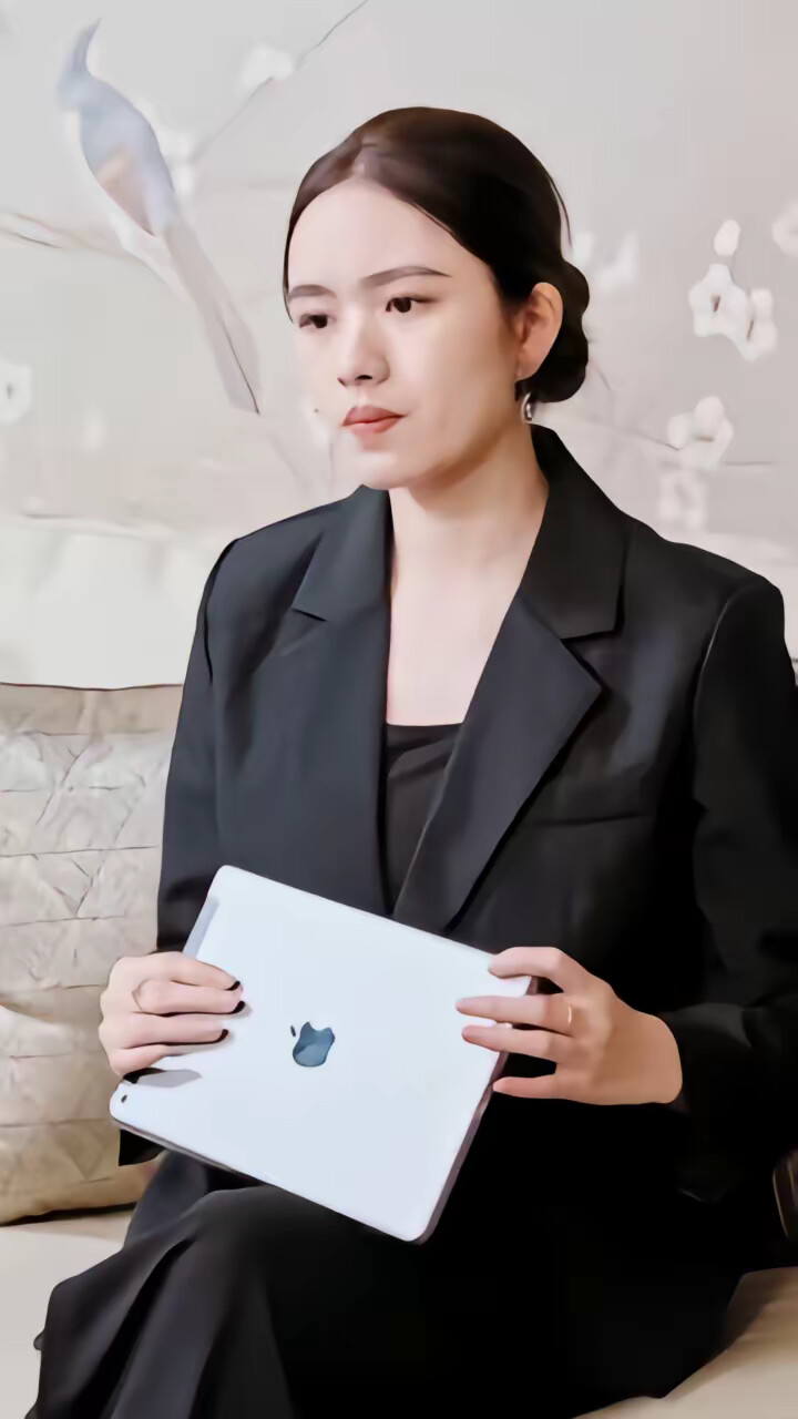 《妈妈开门我带心声救全家》剧照