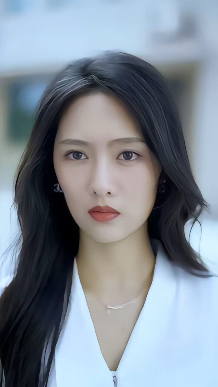 《一夜荒唐:美女总裁带娃找上门》剧照