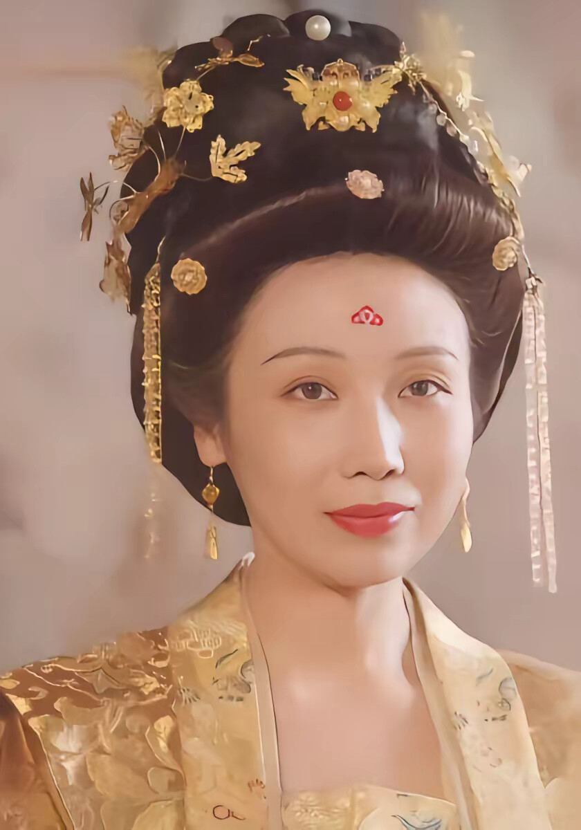 《万军跪迎：长公主回朝登基》剧照