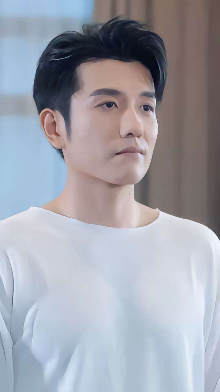 《注意!闪婚老公退役禁止心动》剧照