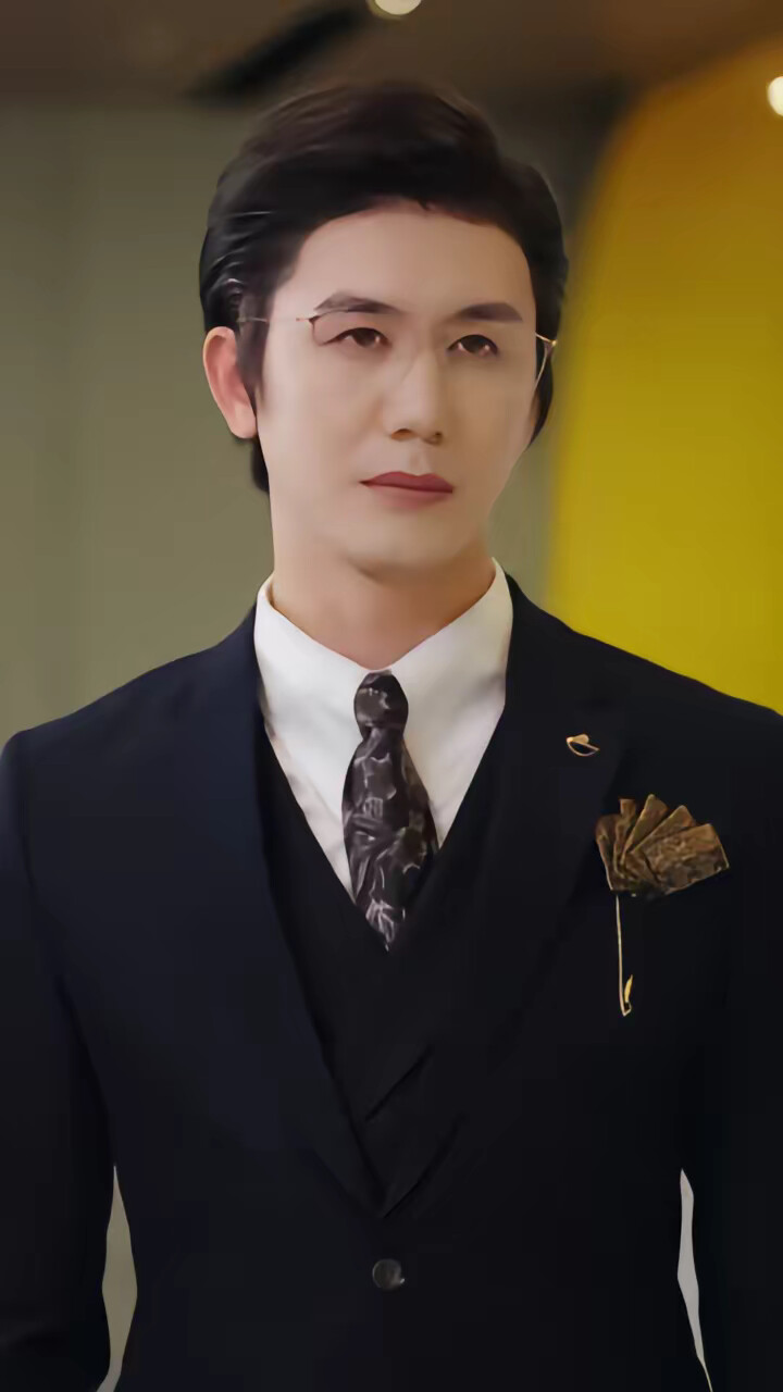 《暖婚厚爱:纪总独宠小甜妻》剧照