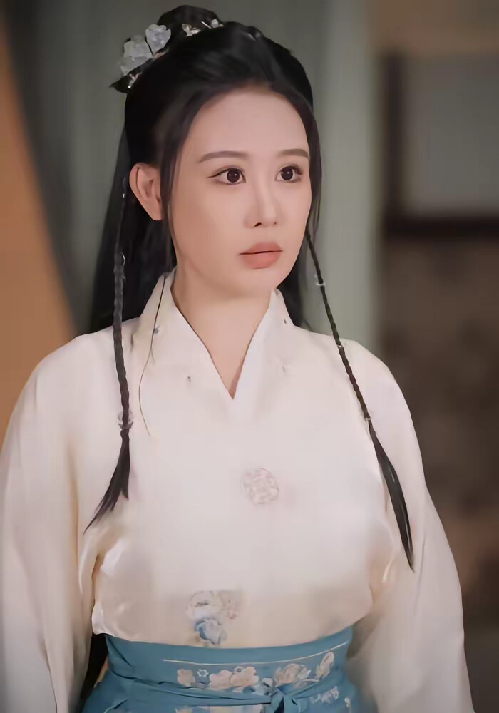 《新婚第一天,奖励混沌体》剧照