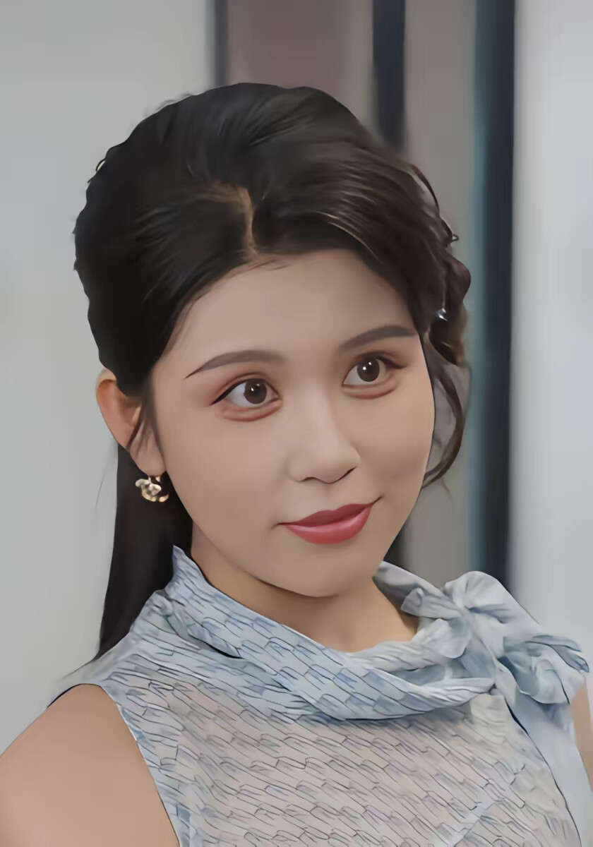 《开局抽奖，奖励女神走上巅峰》剧照