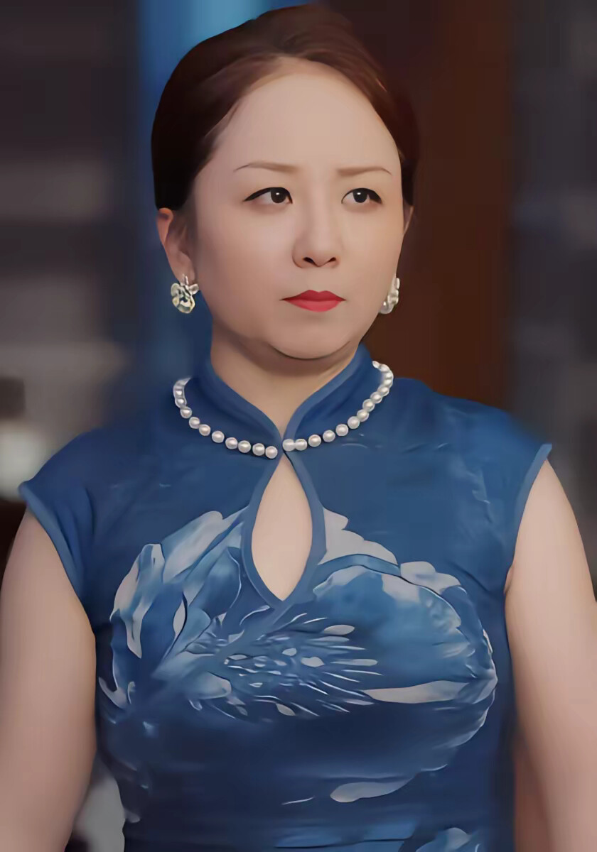 《十八岁才渡劫期,请问我还有救吗》剧照