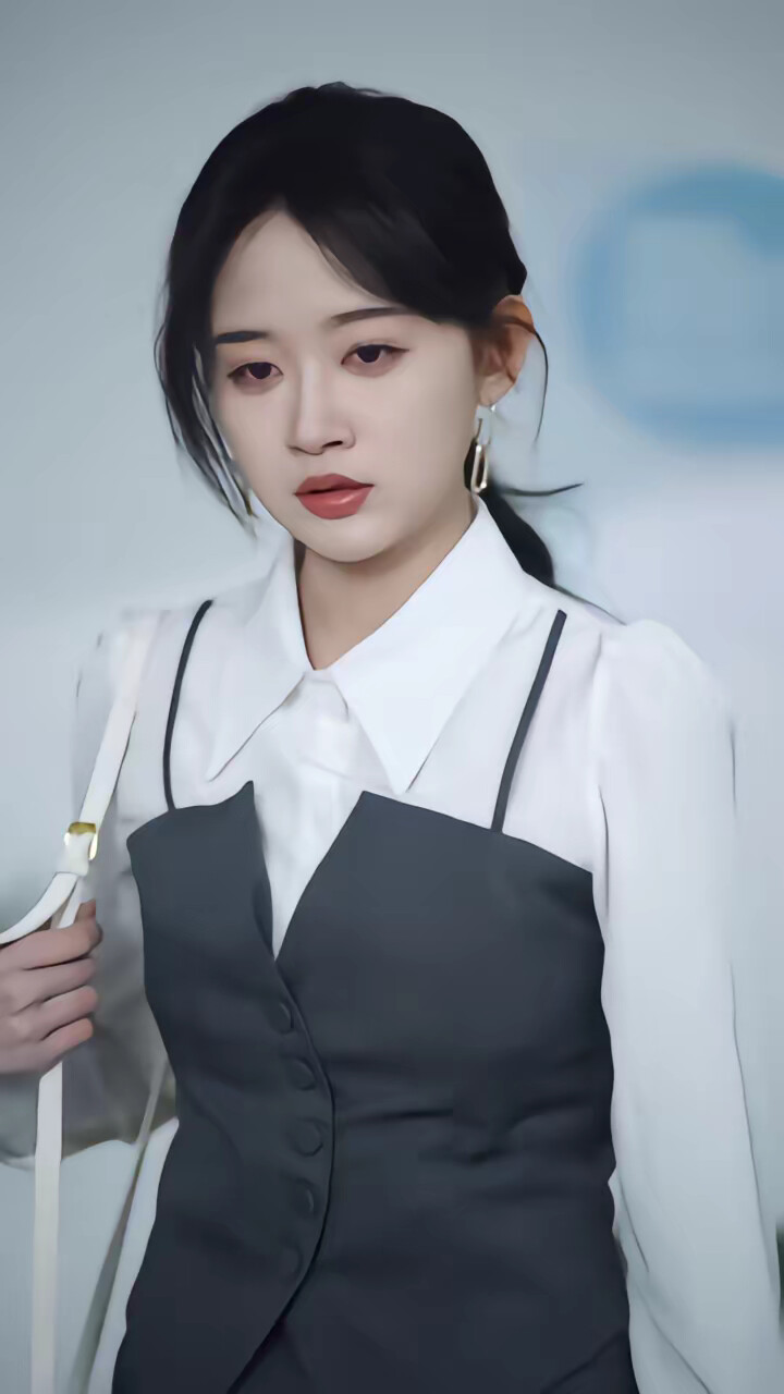 《闪婚后被老公全家团宠》剧照