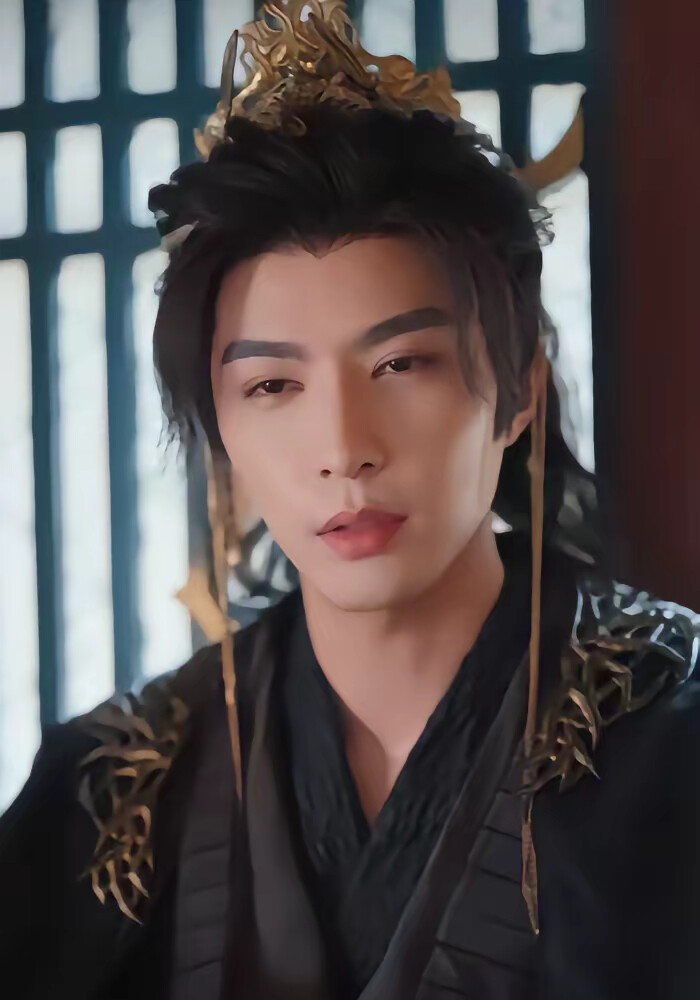 《心累,反派每天只想贴贴》剧照