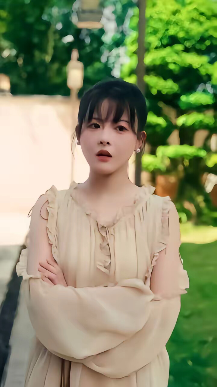 《比骄阳热烈的他》剧照