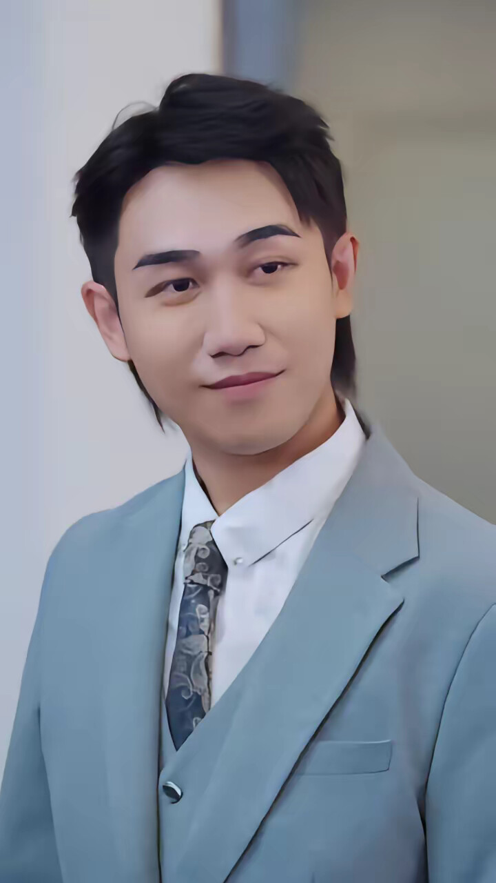 《极品小傻医》剧照