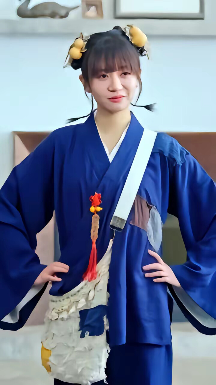 《夫人下山后每天在线宠夫》剧照