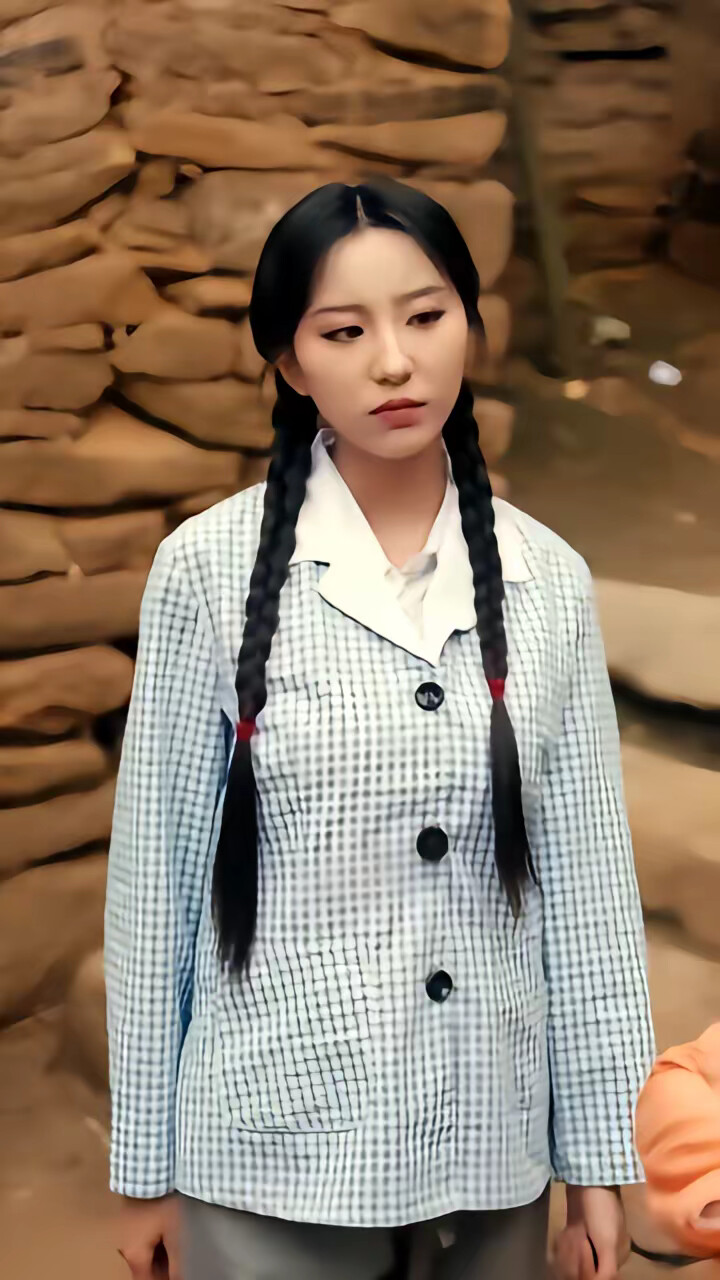 《年代下乡:我有天道酬勤》剧照