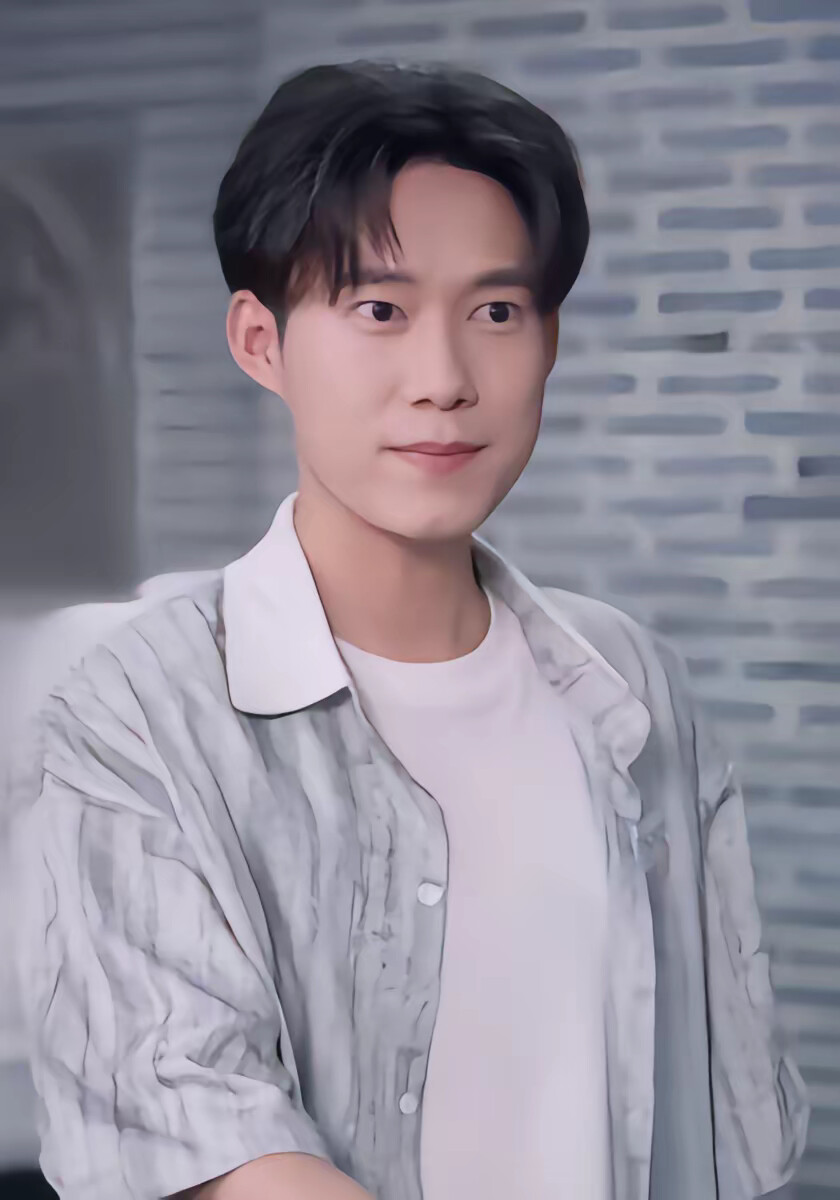 《鉴宝：我能沟通万物》剧照