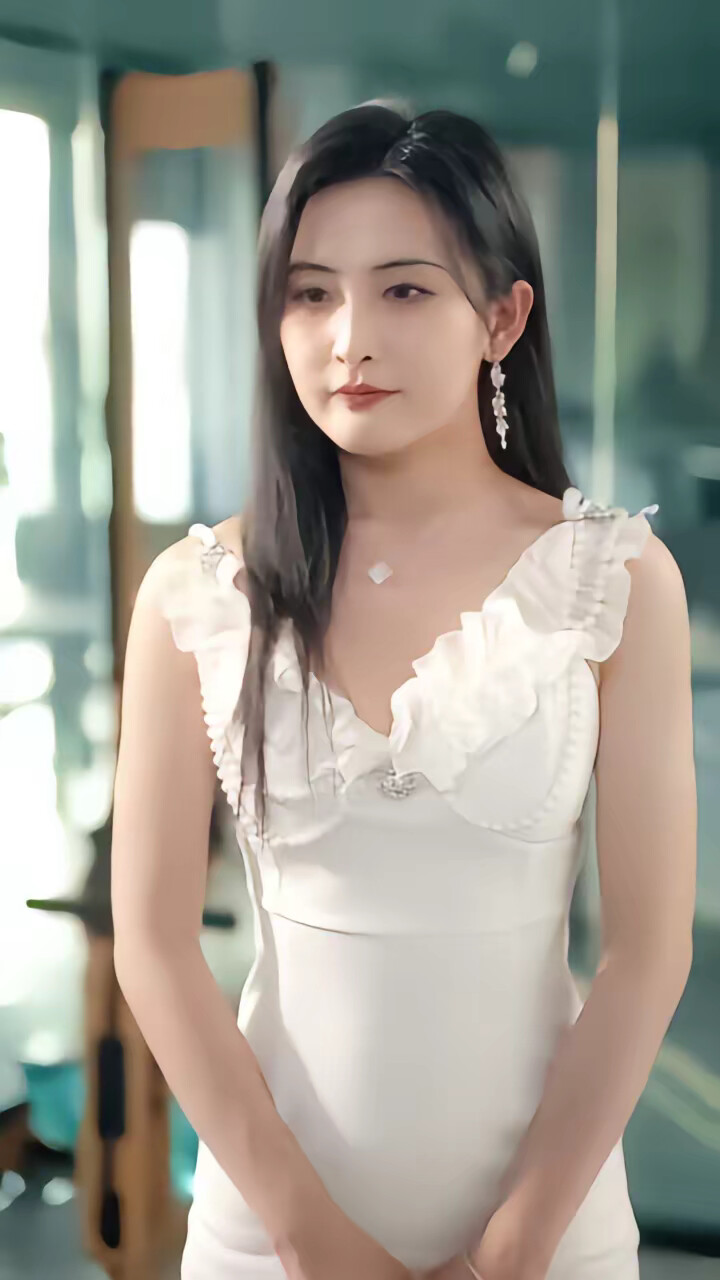 《春日攀缠》剧照