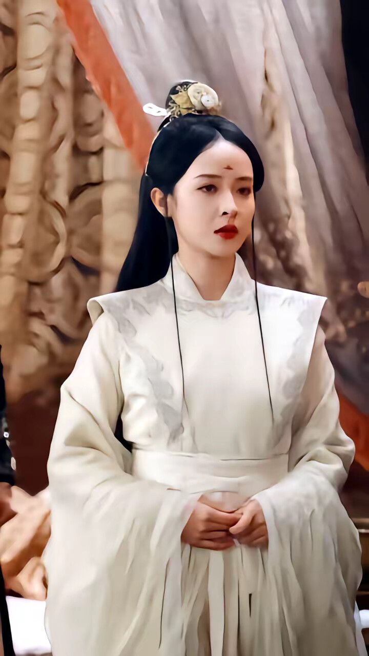 《风住尘香花已尽》剧照