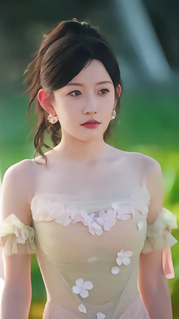 《臣服她》剧照