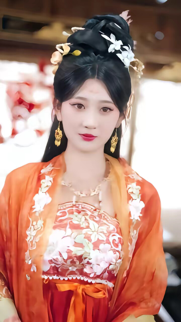 《娇软美人,分外勾人》剧照