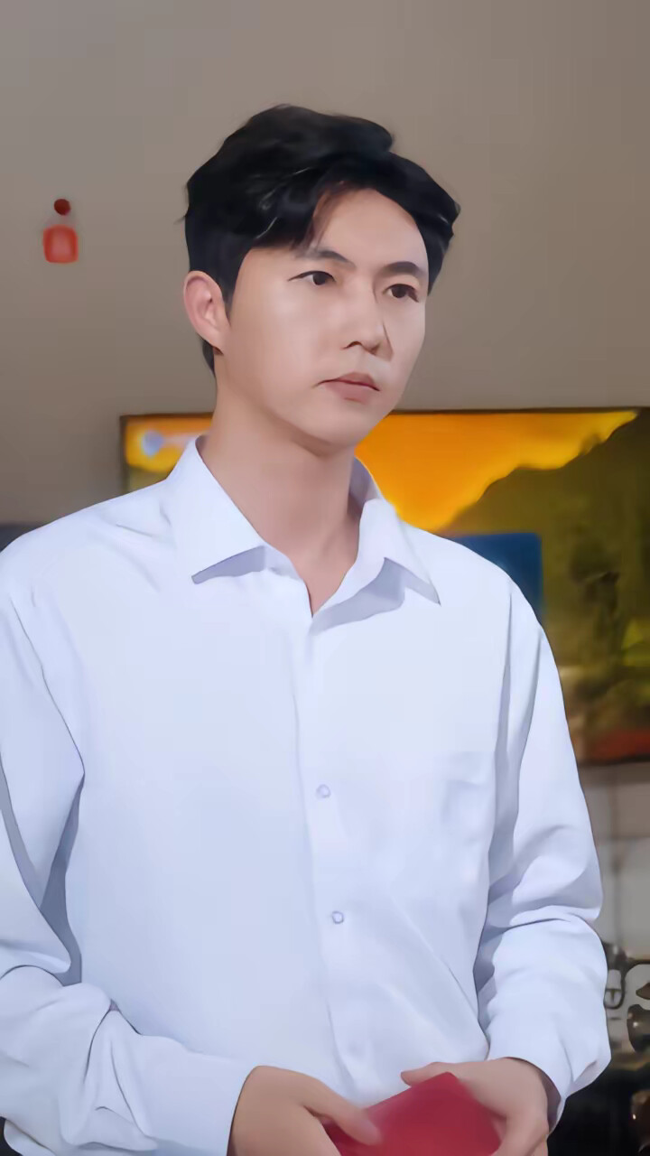 《闪婚老公退役禁止心动》剧照