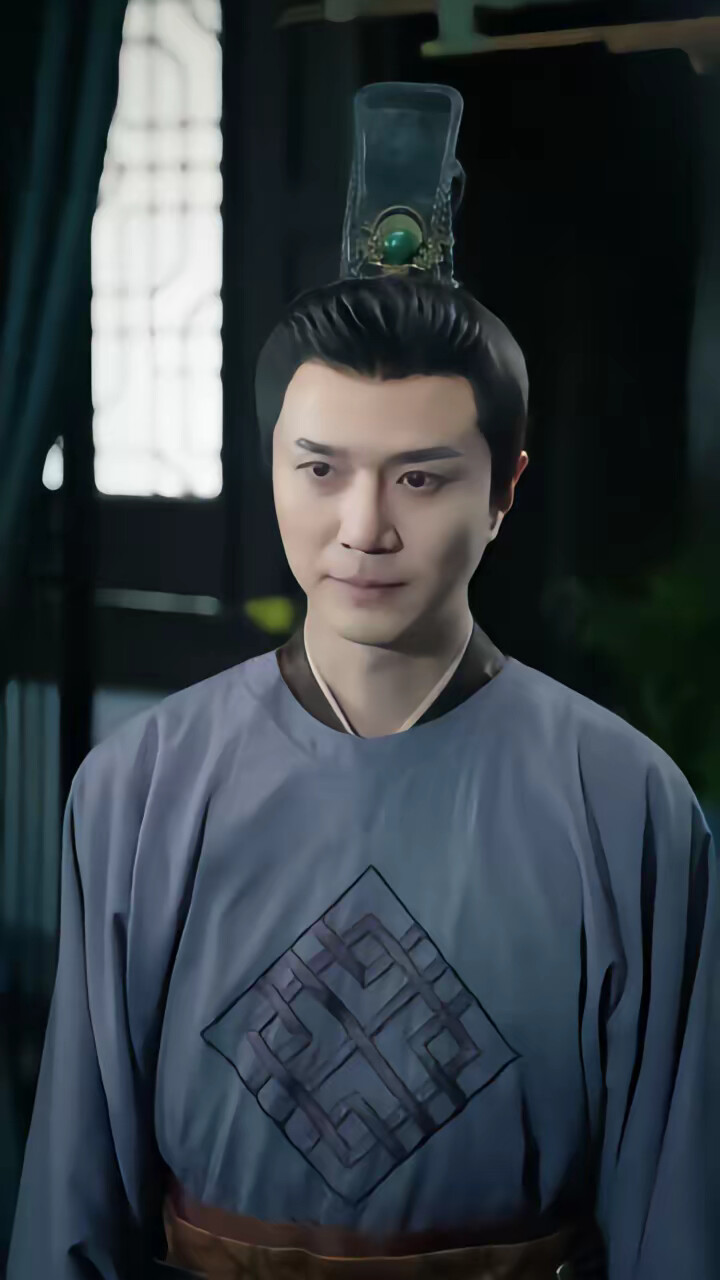 《全家偷听我心声我负责吃奶》剧照