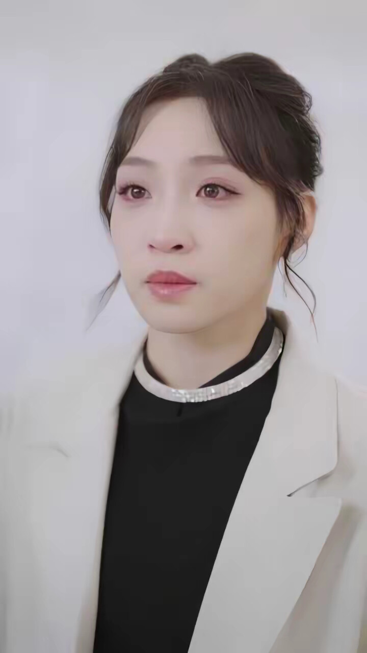 《隐姓埋名五年她凭崽崽逆风翻盘》剧照