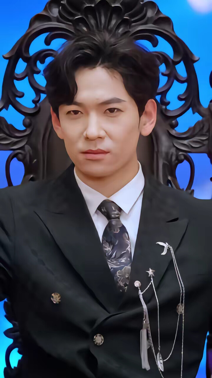 《龙霄神主》剧照