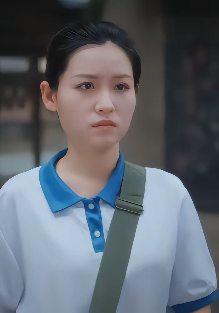 《重生不当冤大头,校花你着急啥》剧照