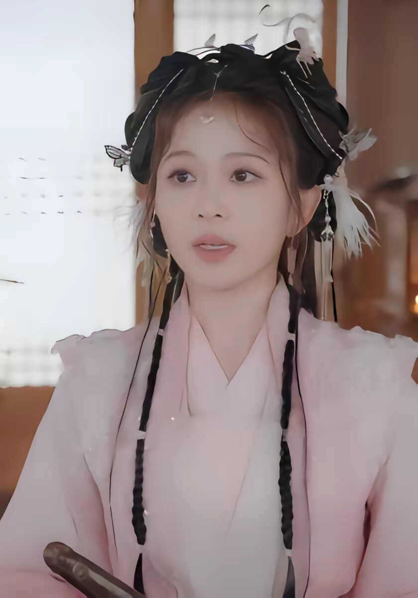 《师弟们都是高手,那我只能开挂了》剧照