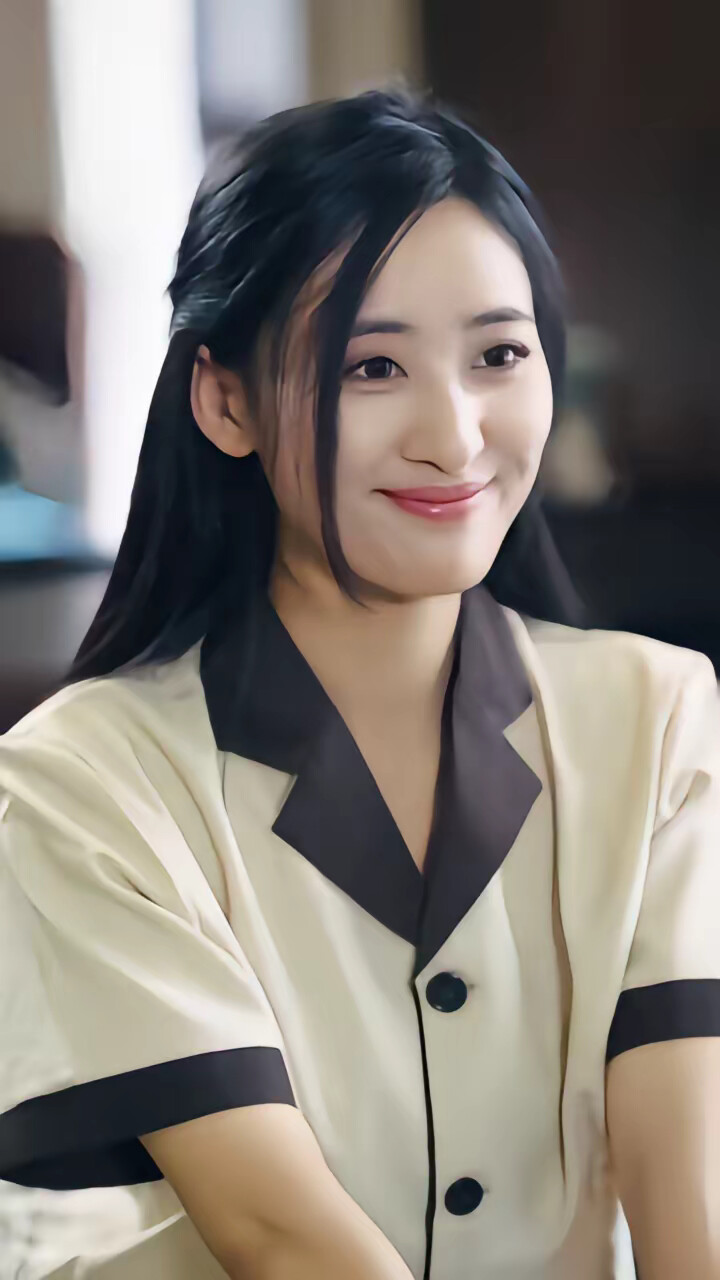 《装成保洁后,我撩到亿万总裁》剧照