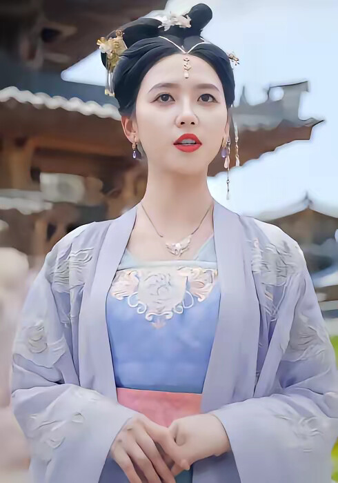 《休夫后，她回家继承帝位》剧照