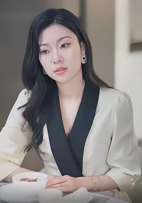 《转身遇见你》剧照