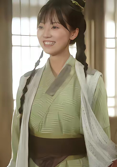 《饥荒年,我捡垃圾带全家吃肉》剧照