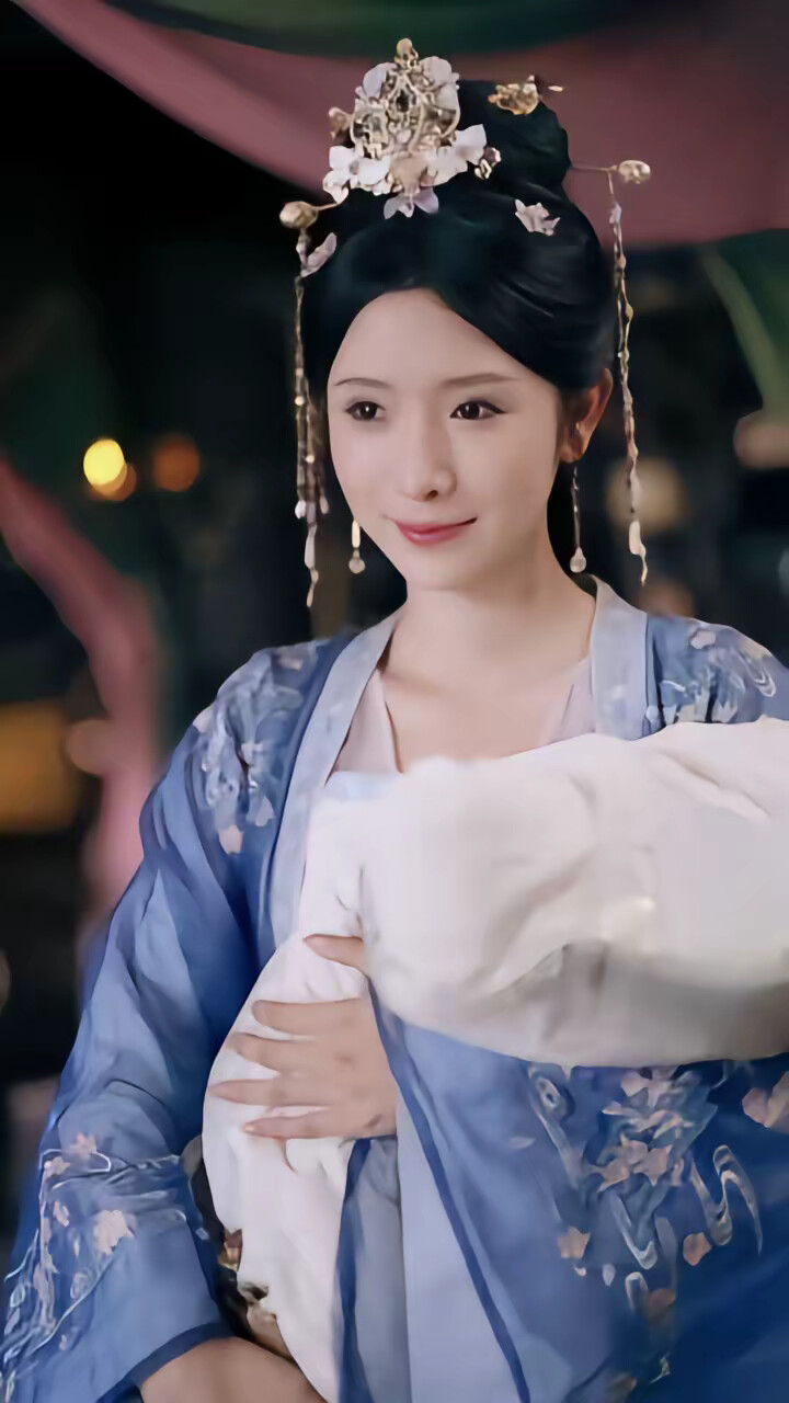 《爹爹开门,我带剧本来救全家了》剧照