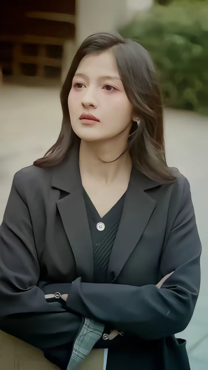 《恋爱脑她失忆了》剧照